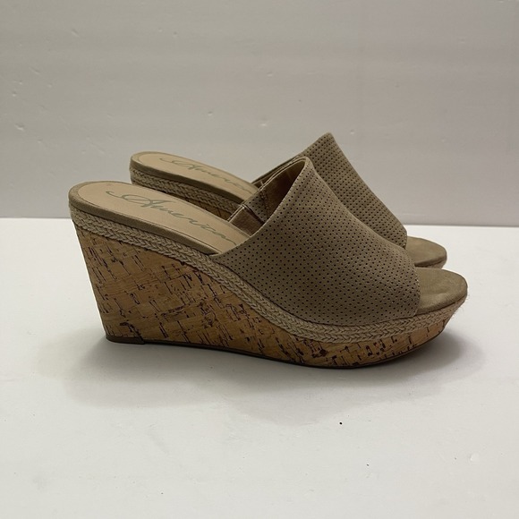American Rag Shiraf Wedge Slide Beige Perforated Suede Cork Size 8 - Picture 3 of 11